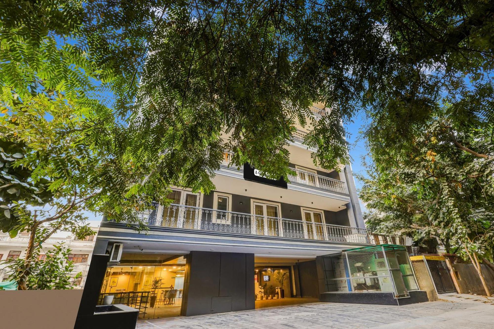 Super Townhouse Oak Udyog Vihar Hotel Gurgaon Exterior foto